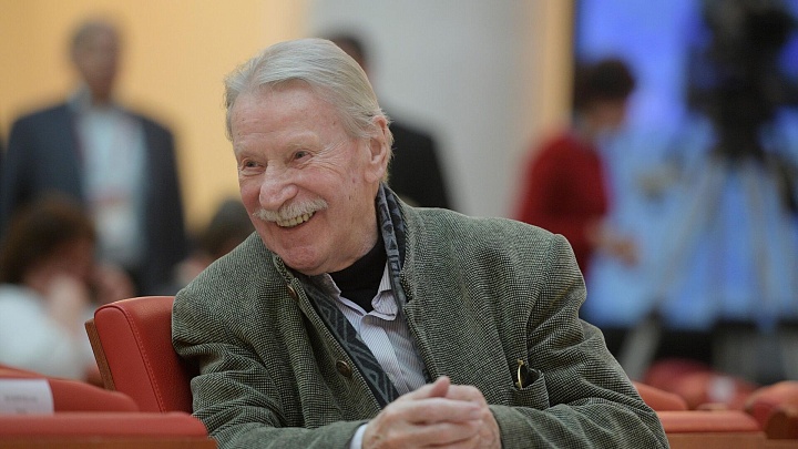 Беглов назвал Краско примером жизнелюбия и стойкости