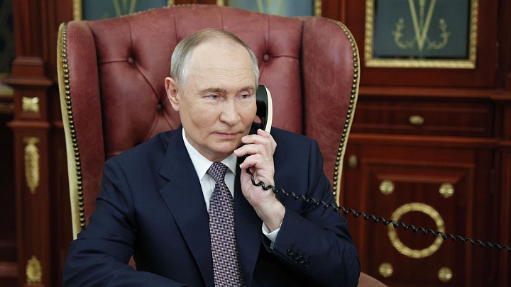 Путин проинформировал президента ОАЭ о ситуации в зоне спецоперации